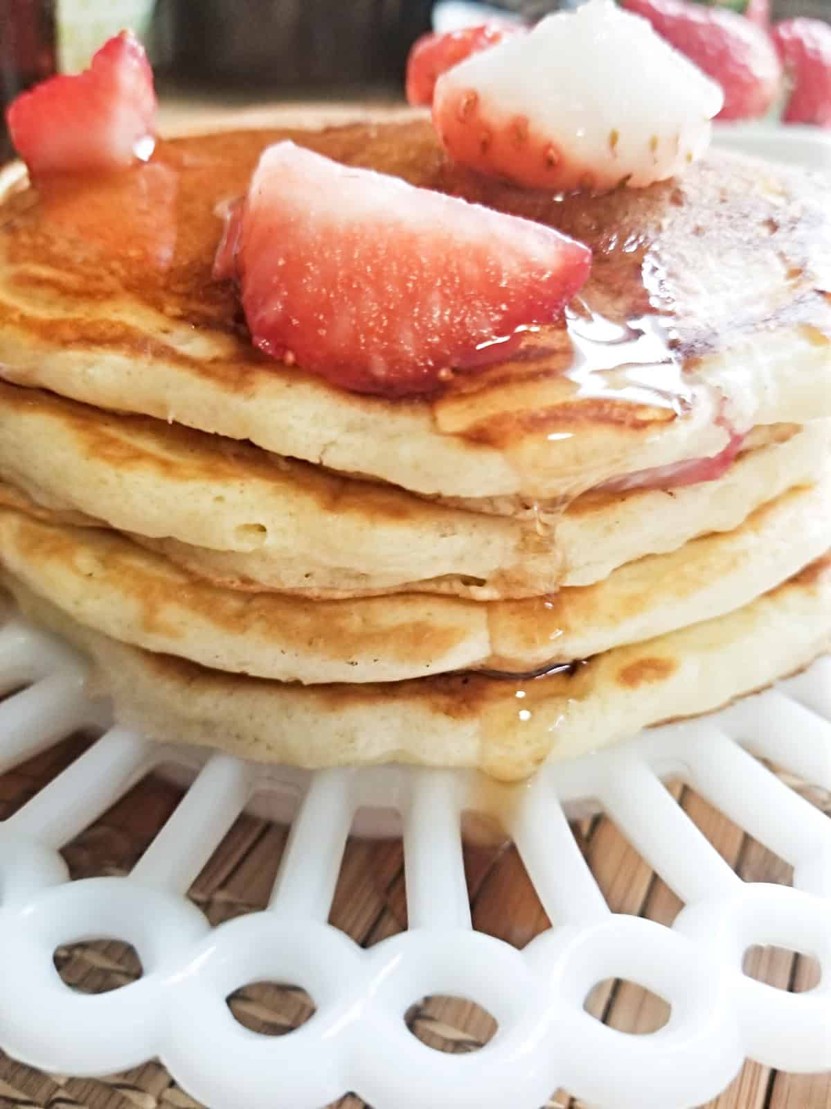 pancakes with syrup