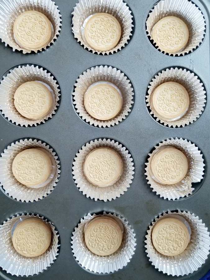 oreo's in cupcake liners