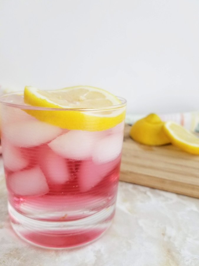 Orange Vodka Cran (My Favorite Cocktail) with lemon slices 