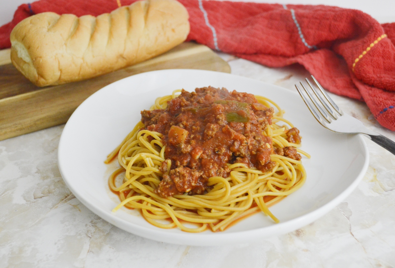 Dad's Slow Cooker Spaghetti Sauce Feature Image 