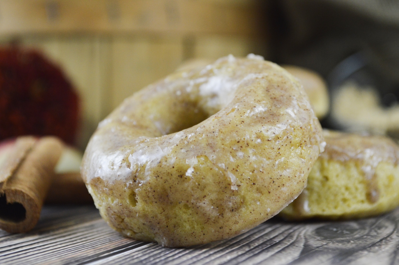 baked apple donuts 