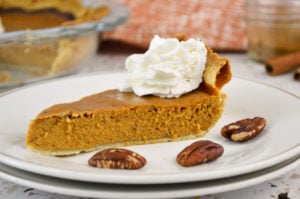 Easy pumpkin pie slice