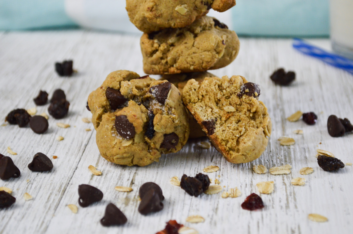 healthy oatmeal raisin and cranberry cookies 