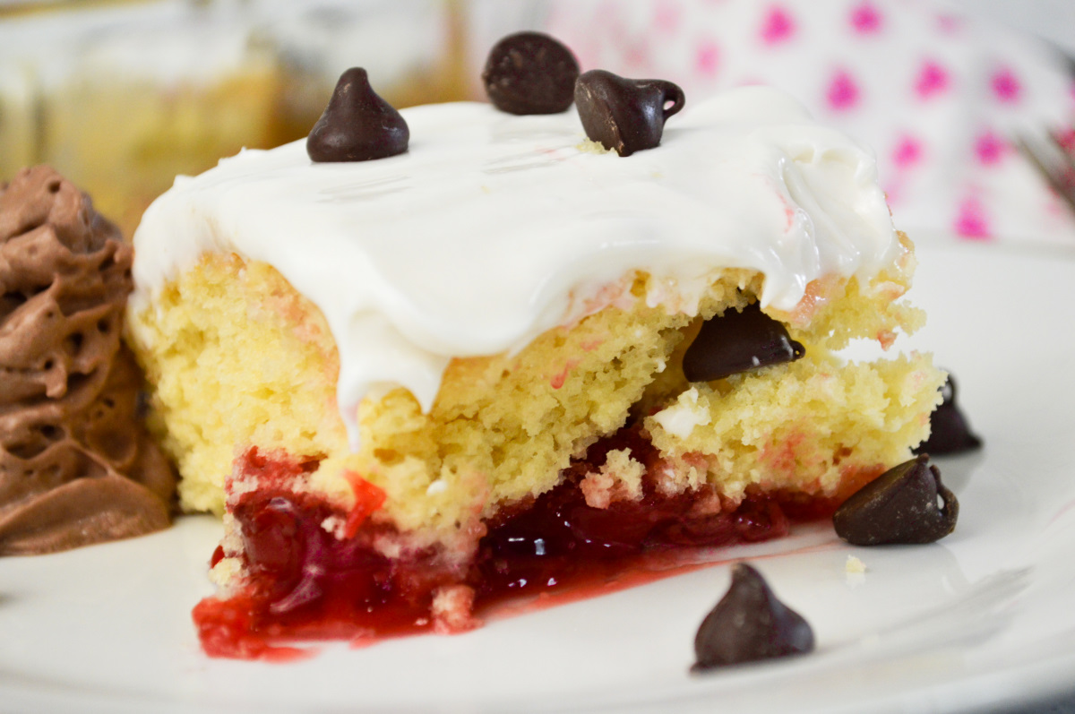 cherry chocolate chip cake with cherry pie filling 