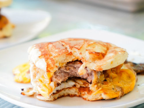 https://stefseatsandsweets.com/wp-content/uploads/2022/08/McGriddles-breakfast-sandwich--500x375.jpg