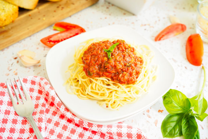 Garden Fresh Tomato Pasta Sauce (from Scratch) - Stef's Eats and Sweets