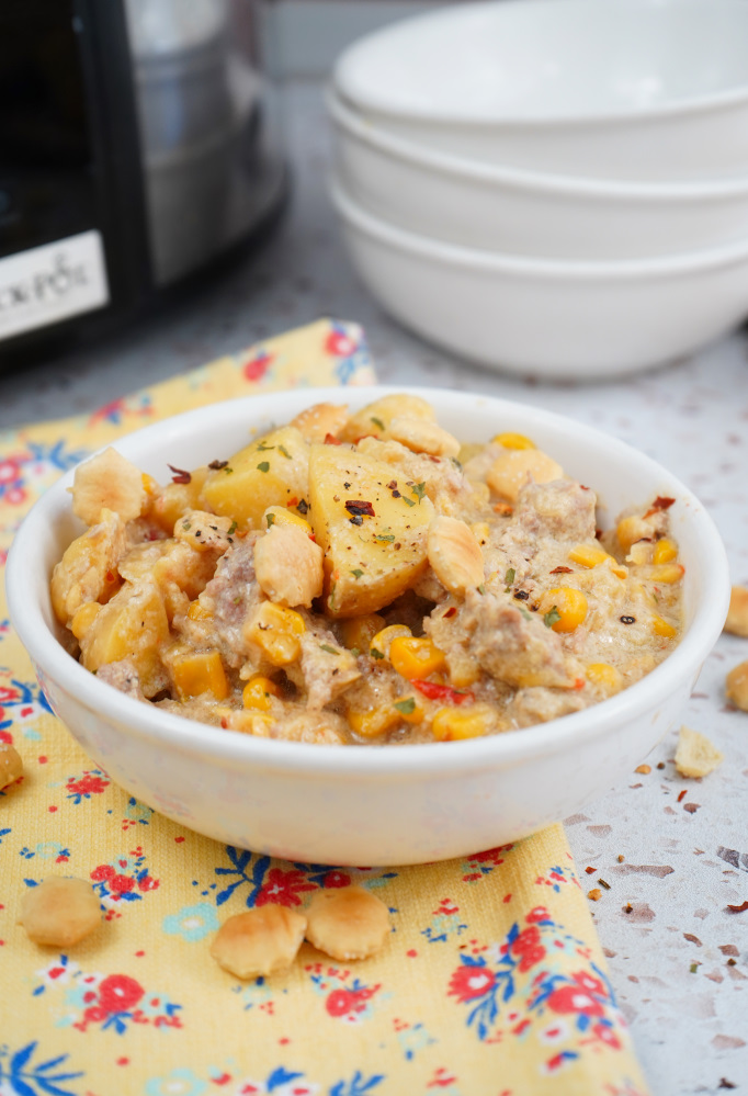 Slow cooker cajun sausage soup vertical