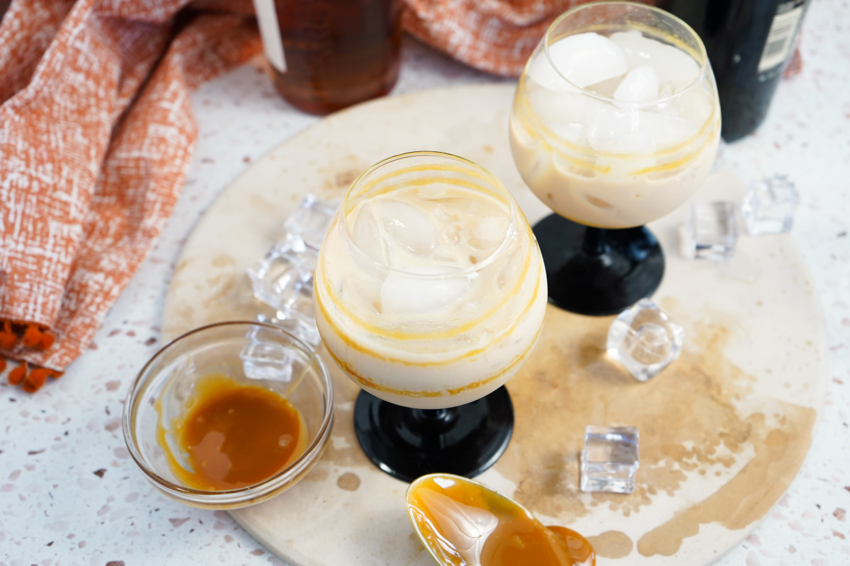 Caramel and peanut butter cordial