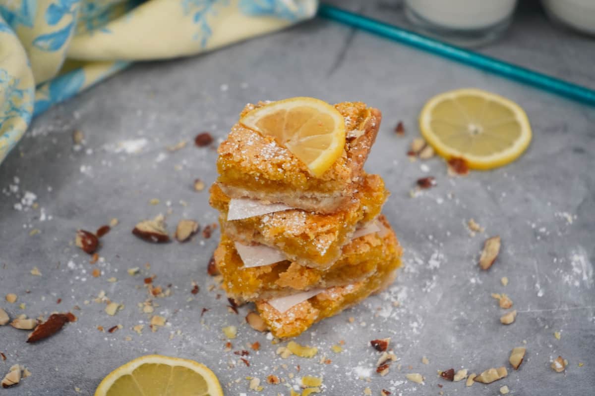 Delicious Lemon and almond bars