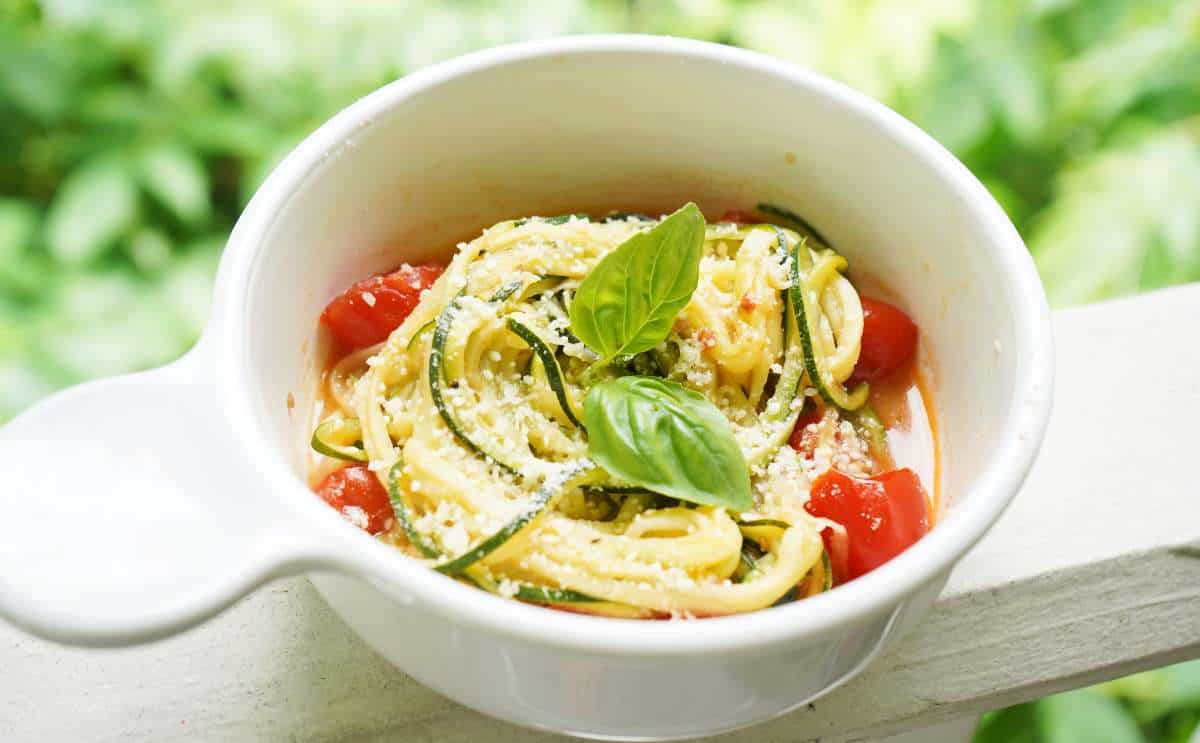 Spiralized Zucchini in bowl