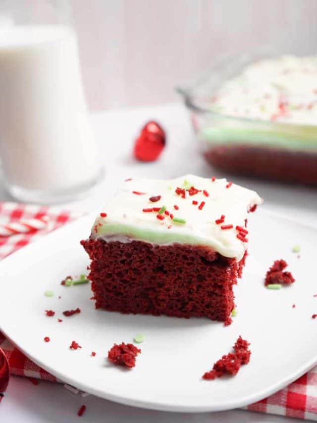 Easy Christmas Poke Cake