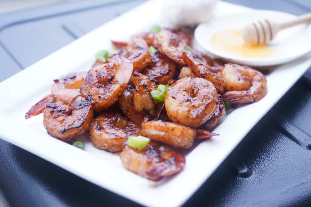 Shrimp with honey and garlic