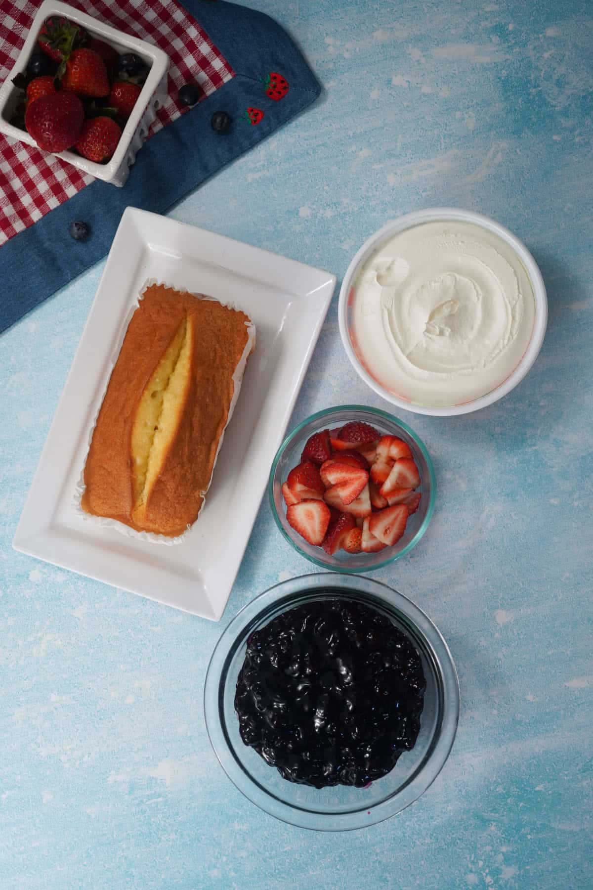 Ingredients for Summer Berry Cake 