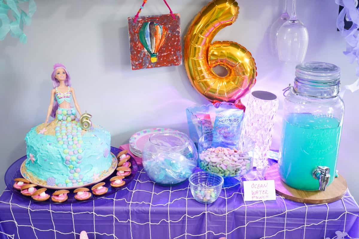 Mermaid birthday party ideas 