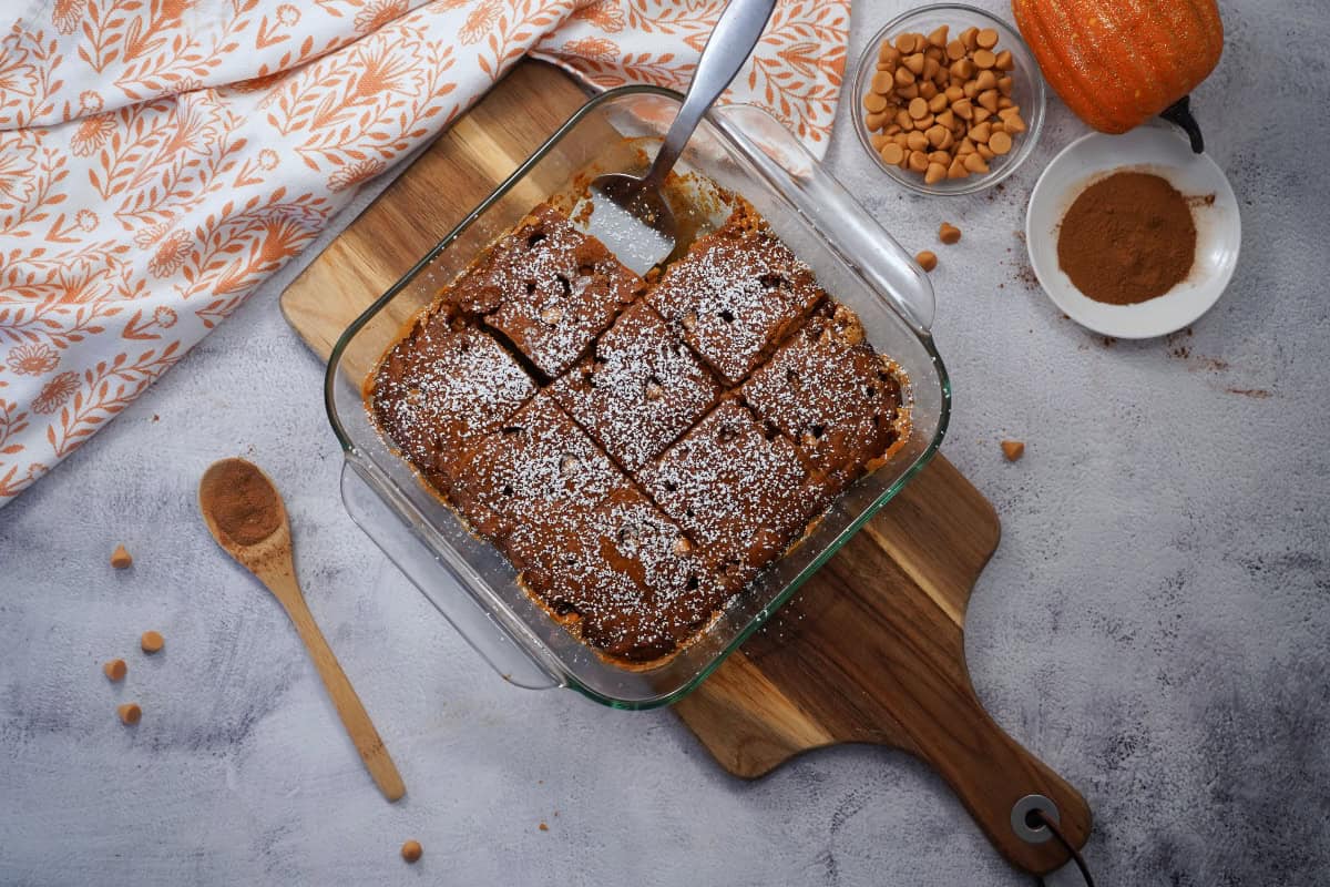 Pumpkin Bars Served