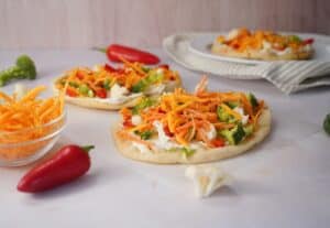 Veggie Tray Mini Naan Pizzas