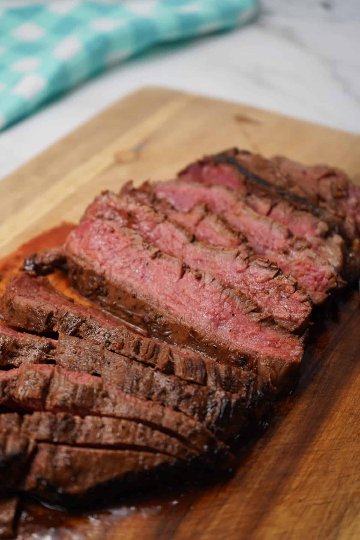 MARINATED FLANK STEAK SLIICED