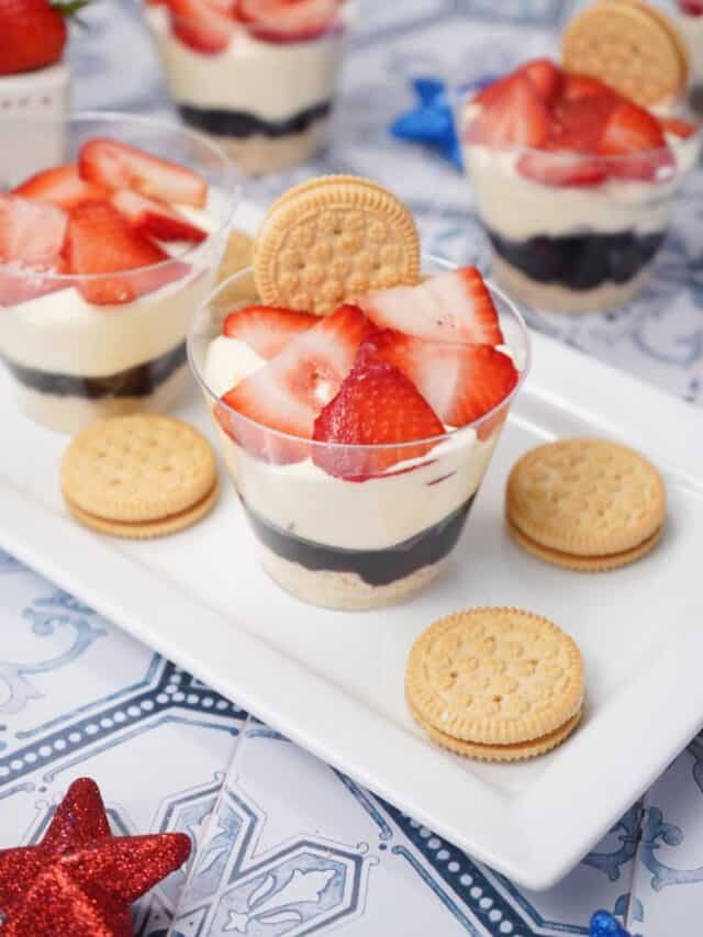 Pretty Patriotic Parfait Cups