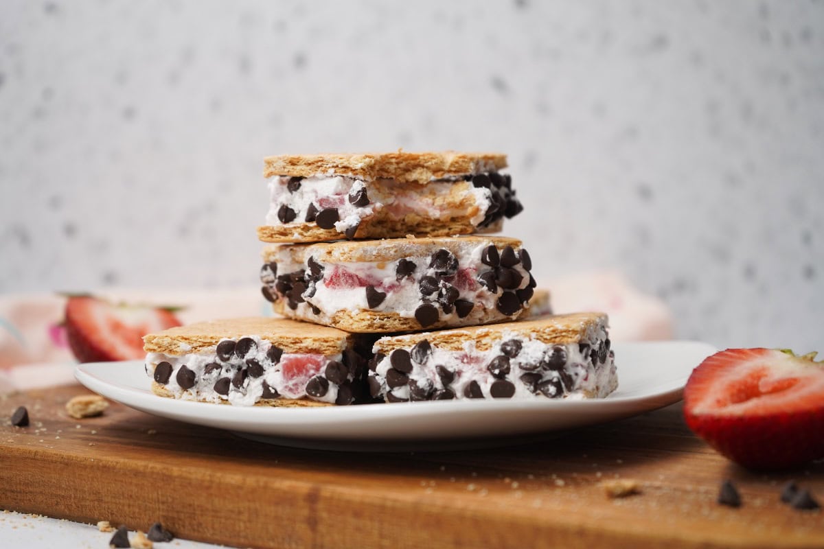 Ice Cream Sandwhiches stacked with strawberries