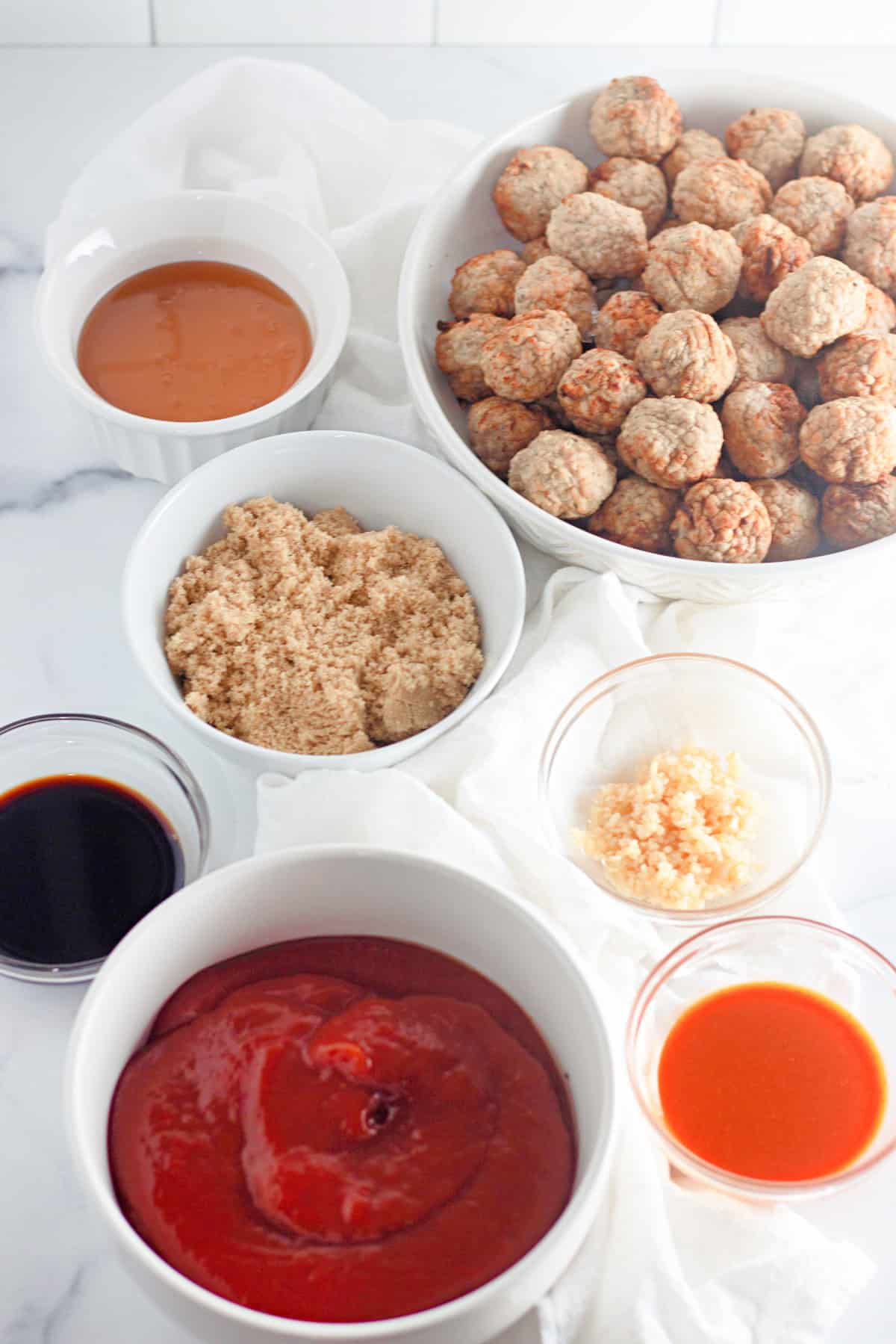 hot honey garlic meatball ingredients