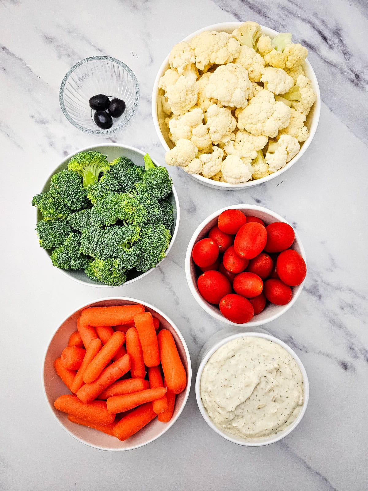 Ingredients needed for veggie snowman