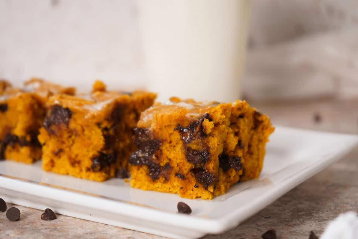 Pumpkin Bars close up