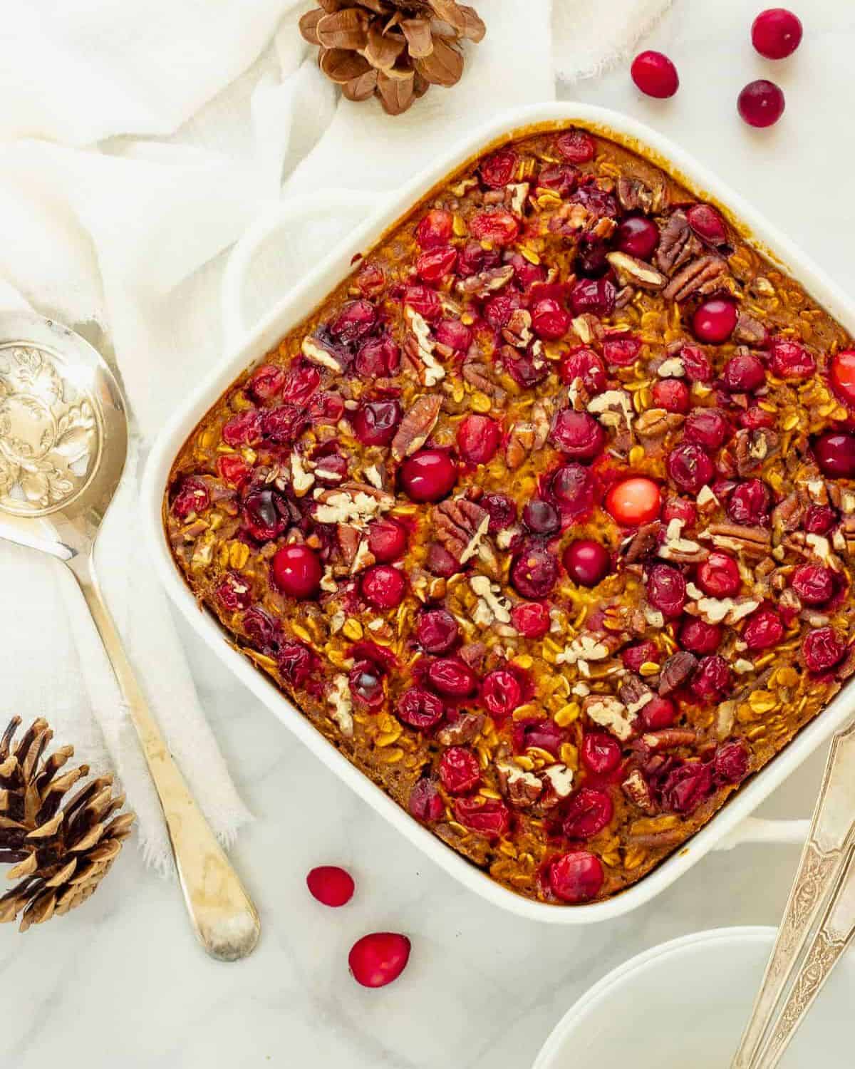 Pumpkin Gingerbread Baked Oatmeal